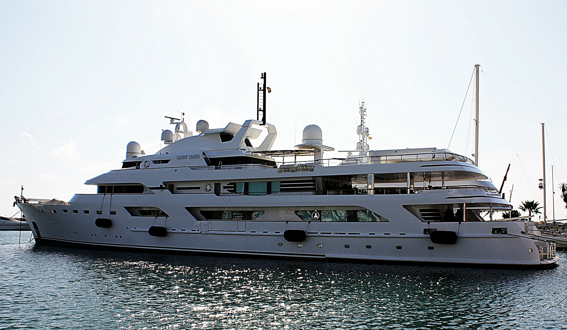 lady haya yacht besitzer