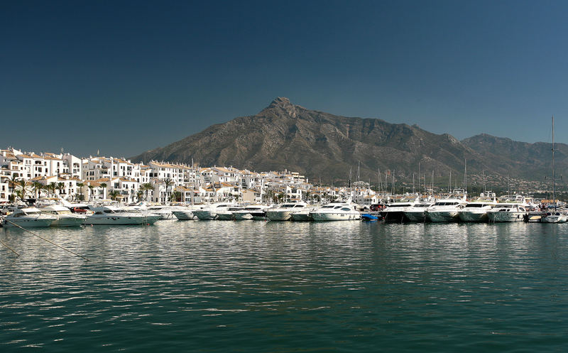 Luxusyachthafen Puerto Banus