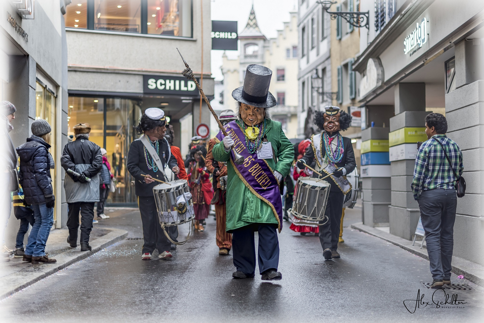 "Luzärner Buchelimusig & Fritschimusig Lozärn... Lozärner Fasnacht 2018..." 