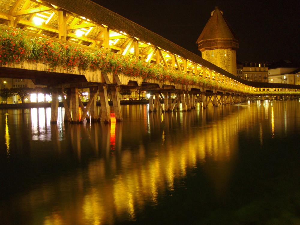 Luzern by Night