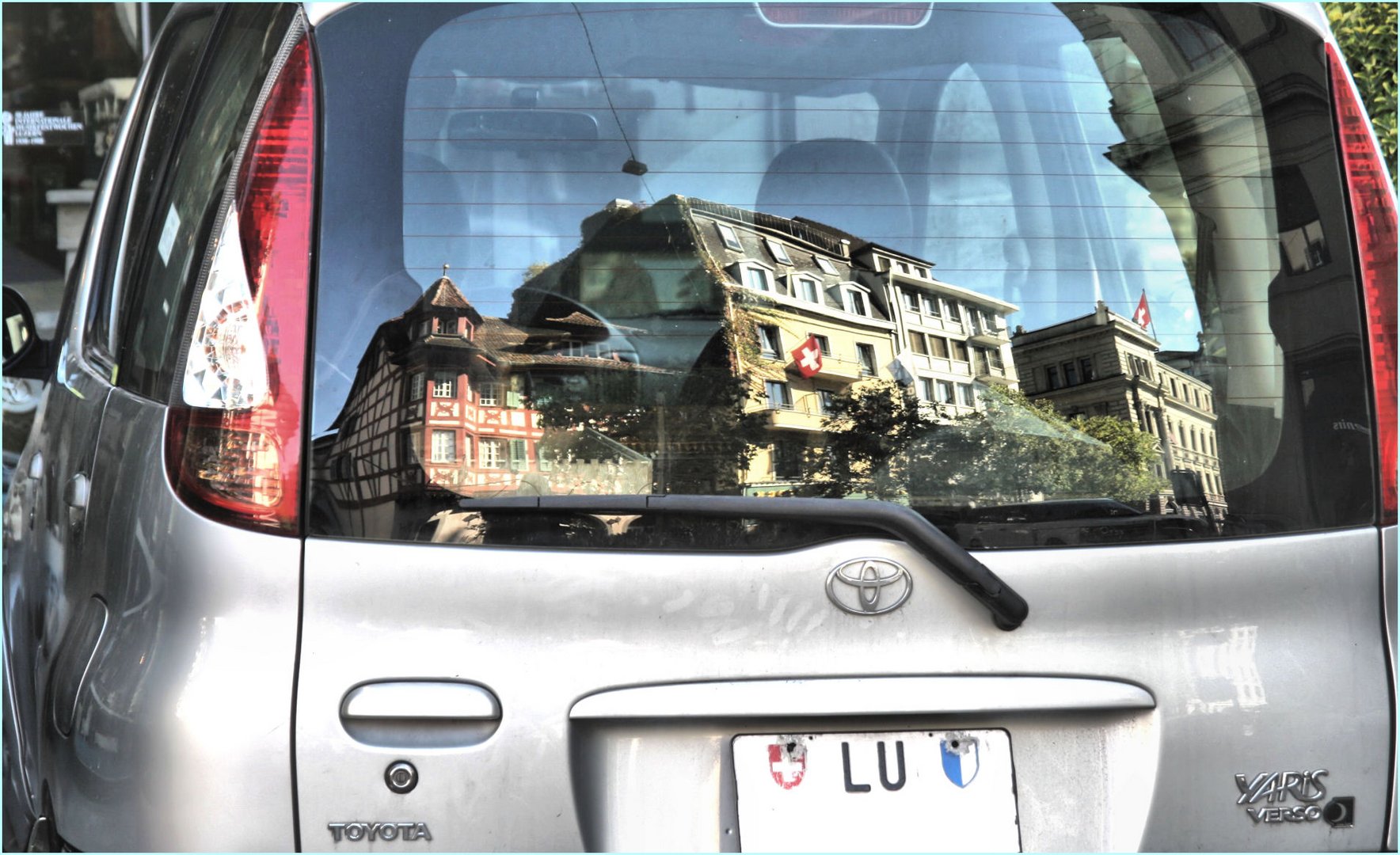 Luzern im Rückfenster