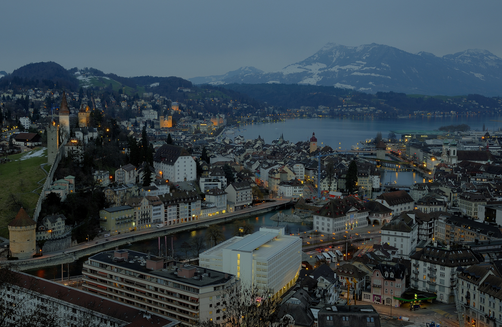 Luzern in der Dämmerung