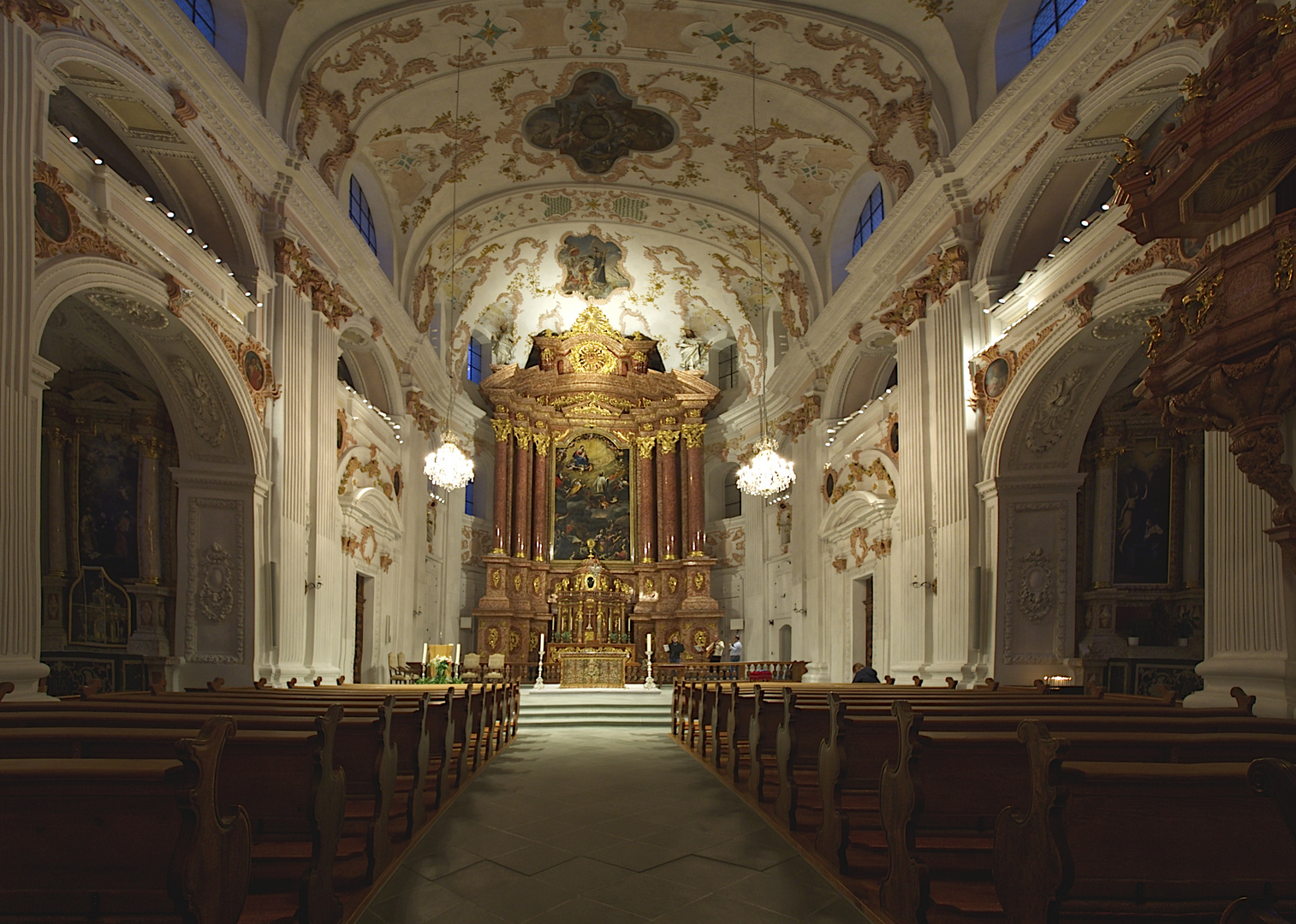 Luzern Jesuitenkirche innen 