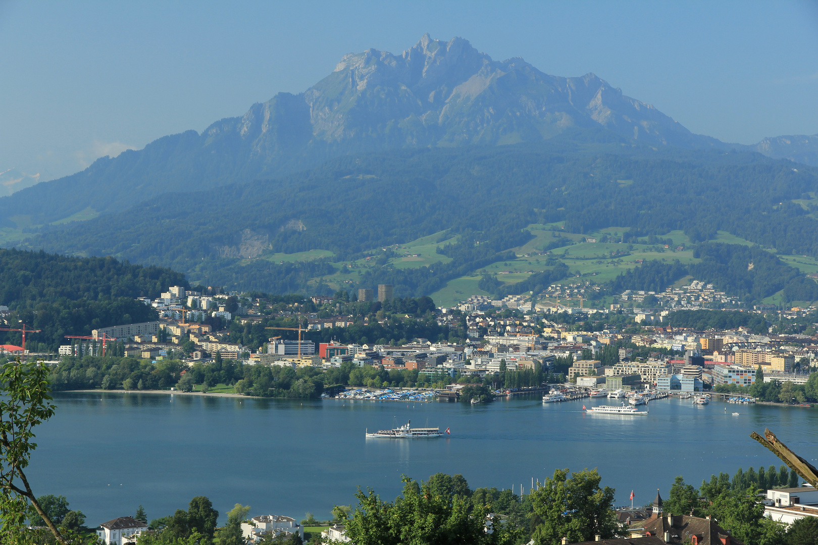 Luzerner Seebecken mit Pilatus