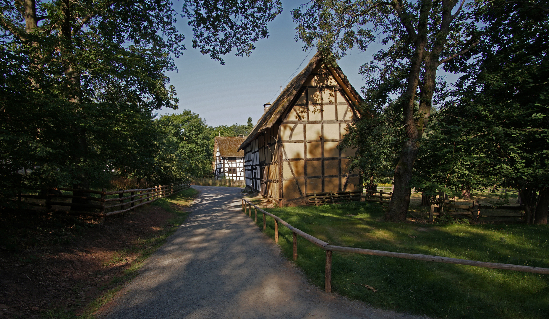 LVR Kommern (81) Haus aus Altenburg u. Scheune aus Langenscheid