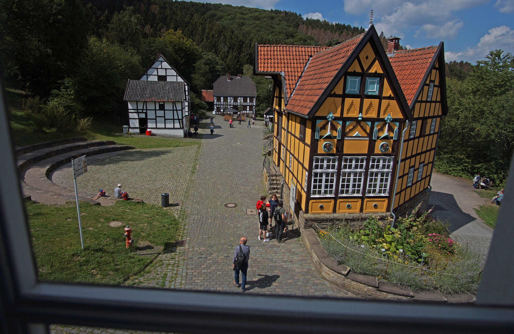 LWL Hagen Blick aus dem Fenster ins Dorf