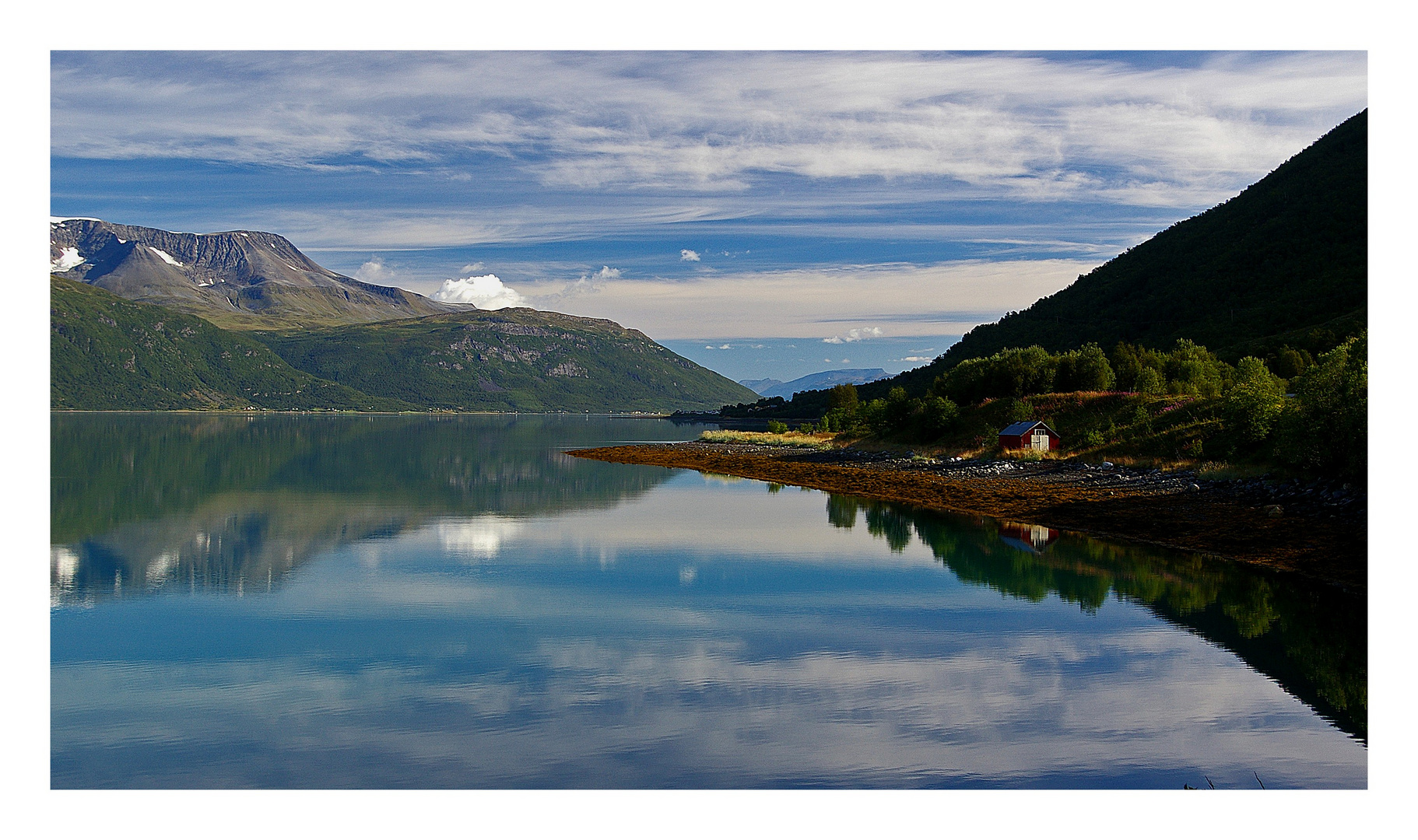 Lyngen -WIndstille am Morgen