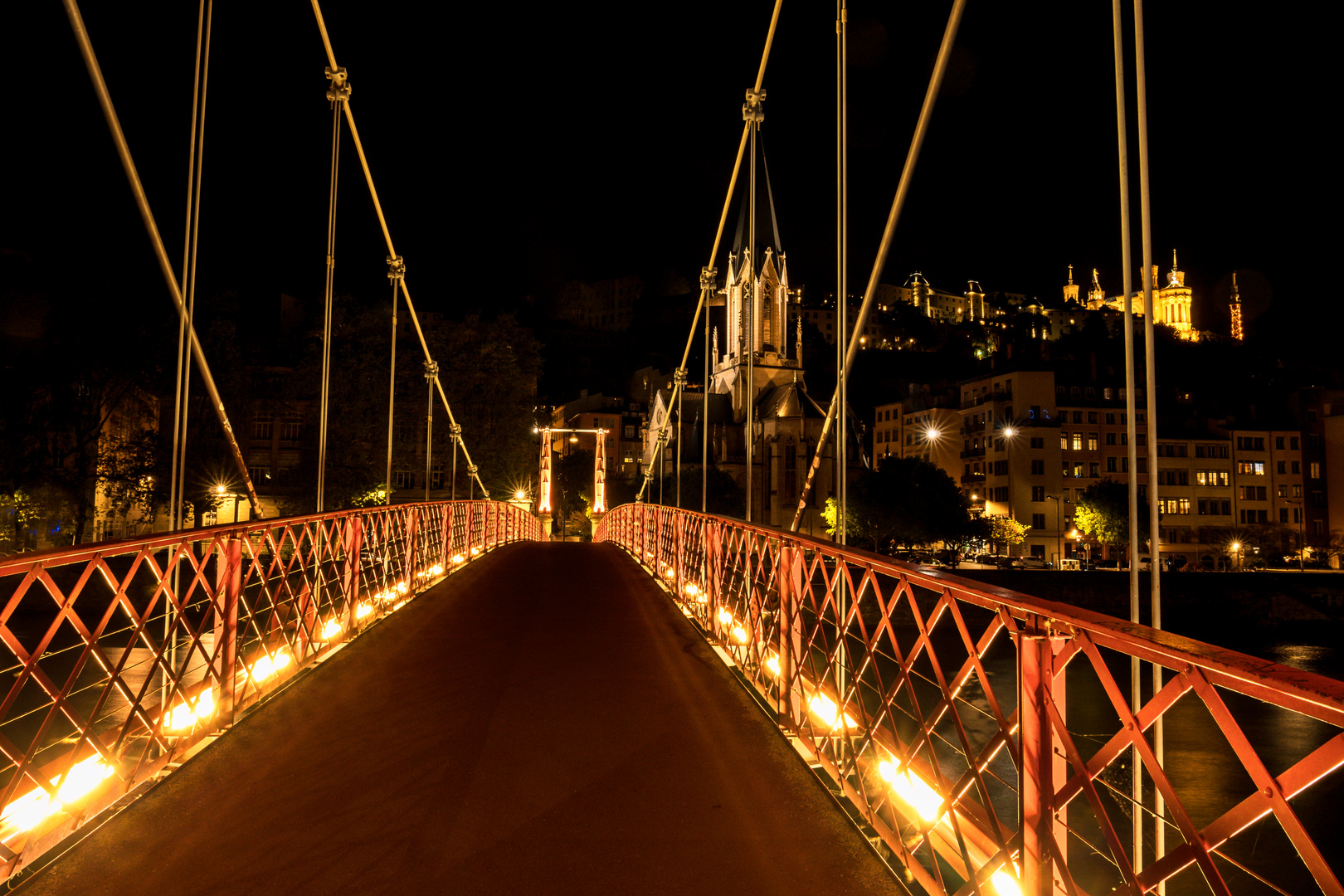 Lyon by Night 3