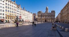 Lyon - Prequille - Place de Terreaux - Hotel de Ville - 04