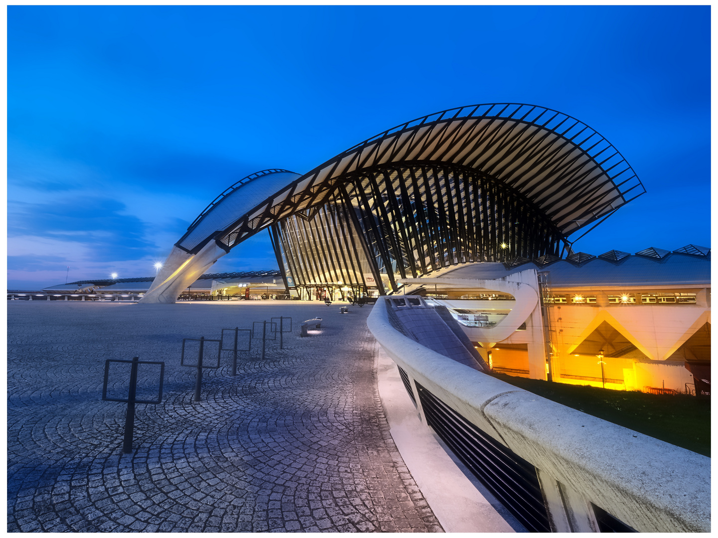 Lyon-Saint-Exupéry TGV