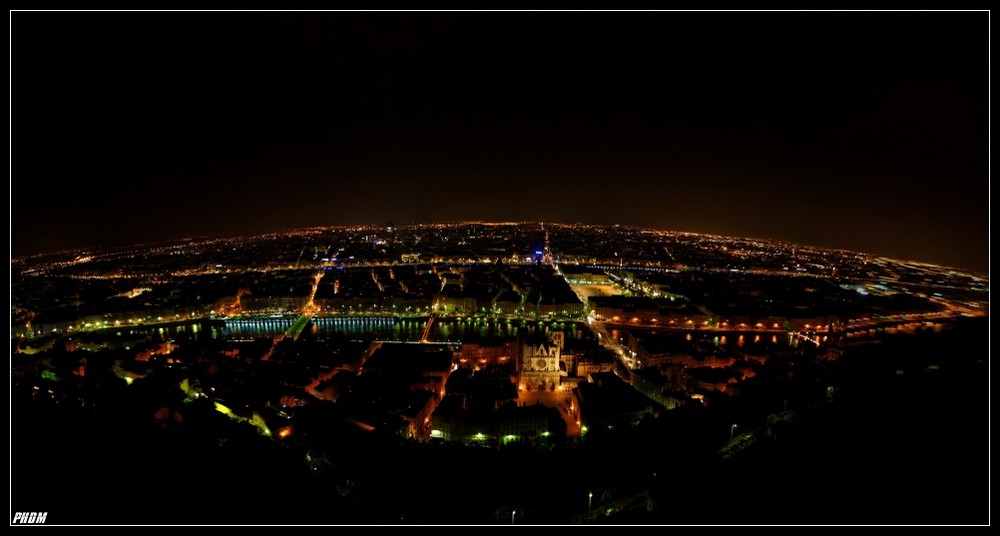 Lyon un soir trés tard...