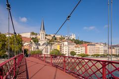 Lyon - Vieux Lyon - Passerelle Saint Georges de Lyon - Église Saint Georges - 04