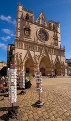 Lyon - Vieux Lyon - Place Saint Jean - Cathédrale Saint-Jean-Baptiste - 03