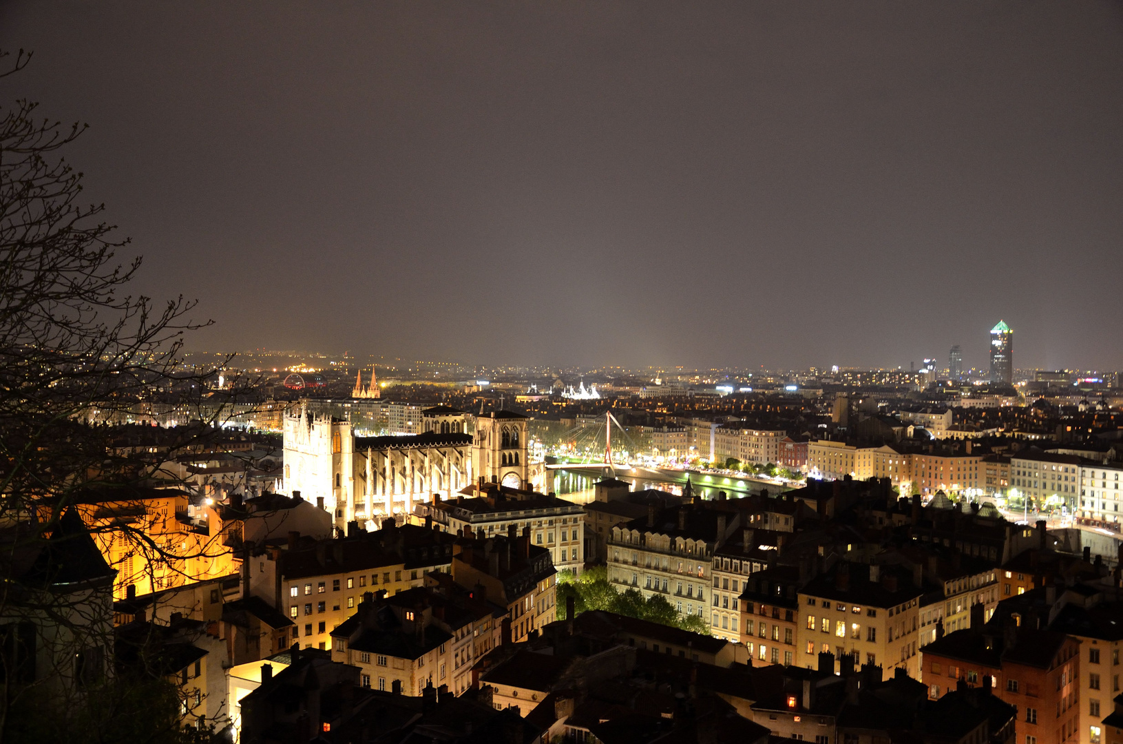 Lyon@night