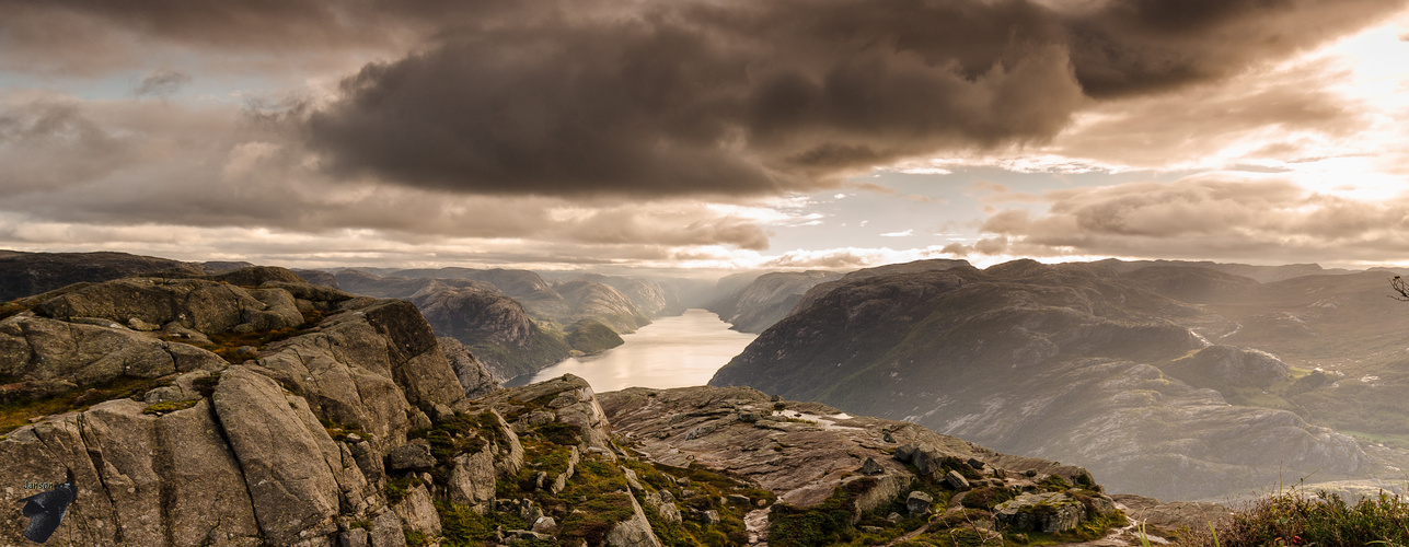 Lyse Fjord