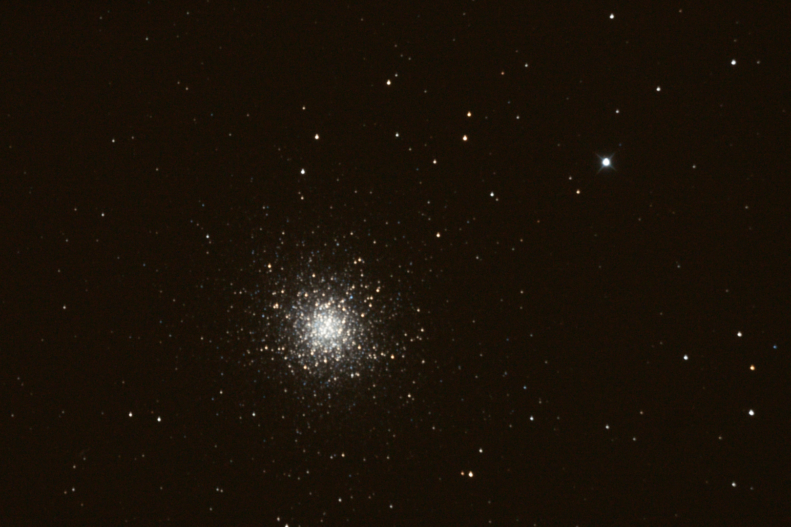 M 13 im Herkules