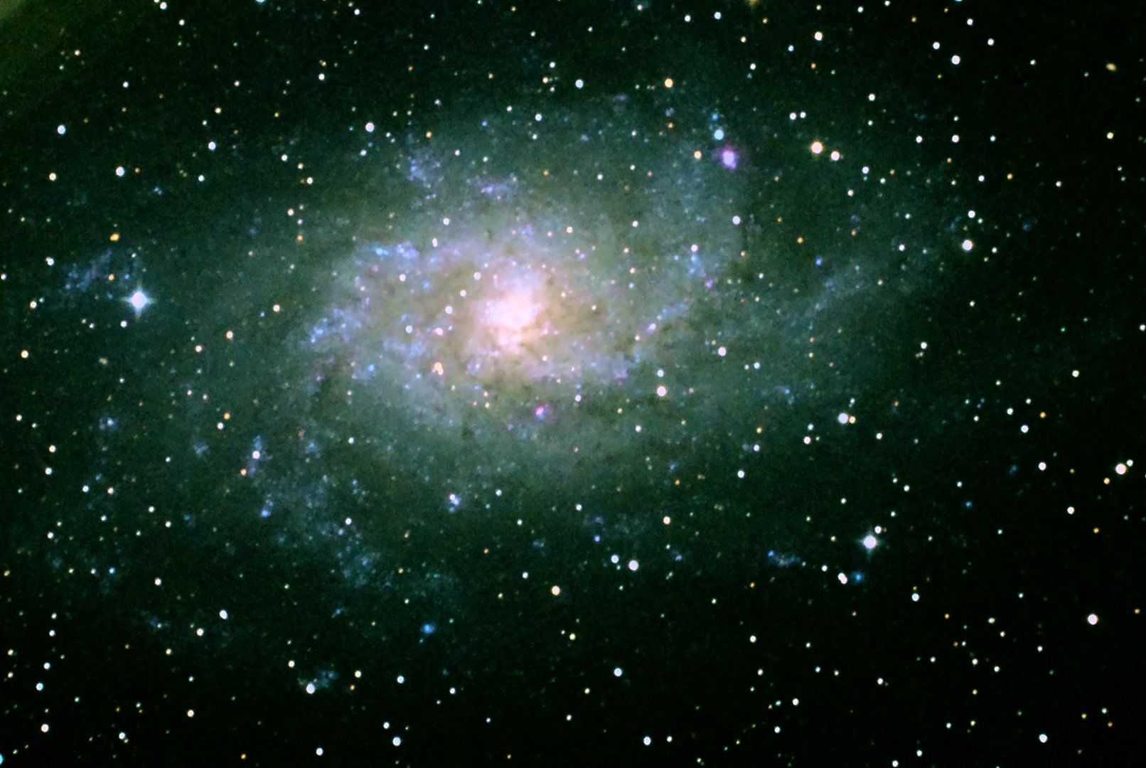 M 33