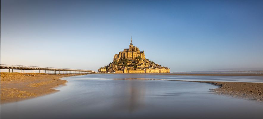 M O N T - S A I N T - M I C H E L