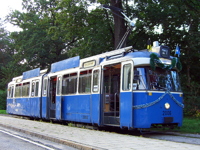 [M] P-Wagen 2006 Hst Amalienburgstraße