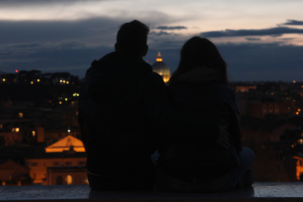 Ma quante volte hai visto il cielo sopra Roma e hai detto "quant'è bello!"