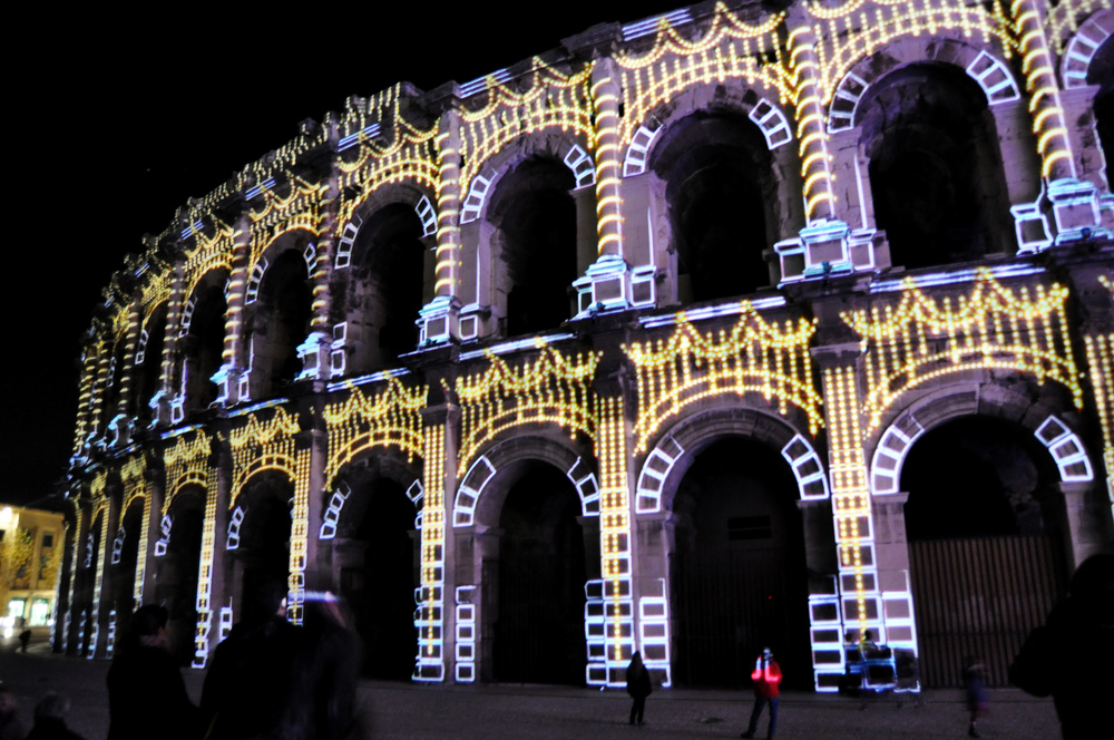 Ma ville : Nîmes .