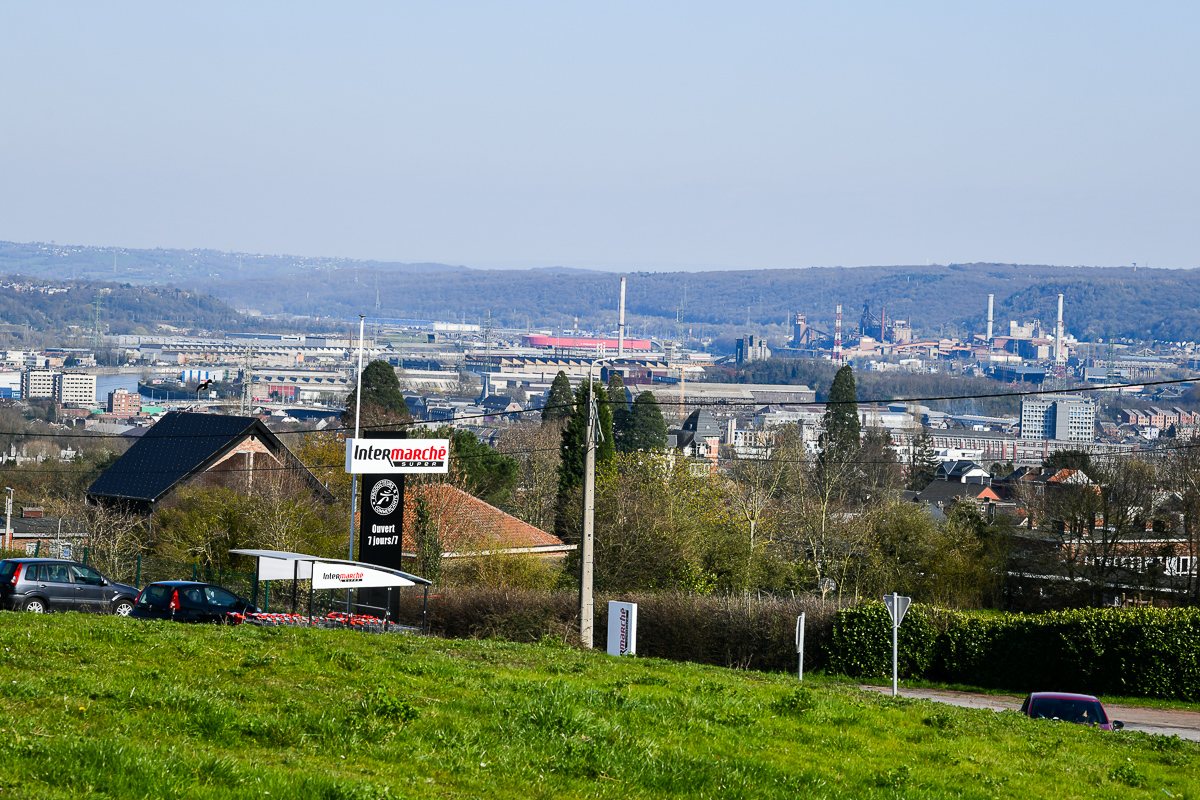 Maastal mit Jemeppe und Ougrée Hochofen (B)