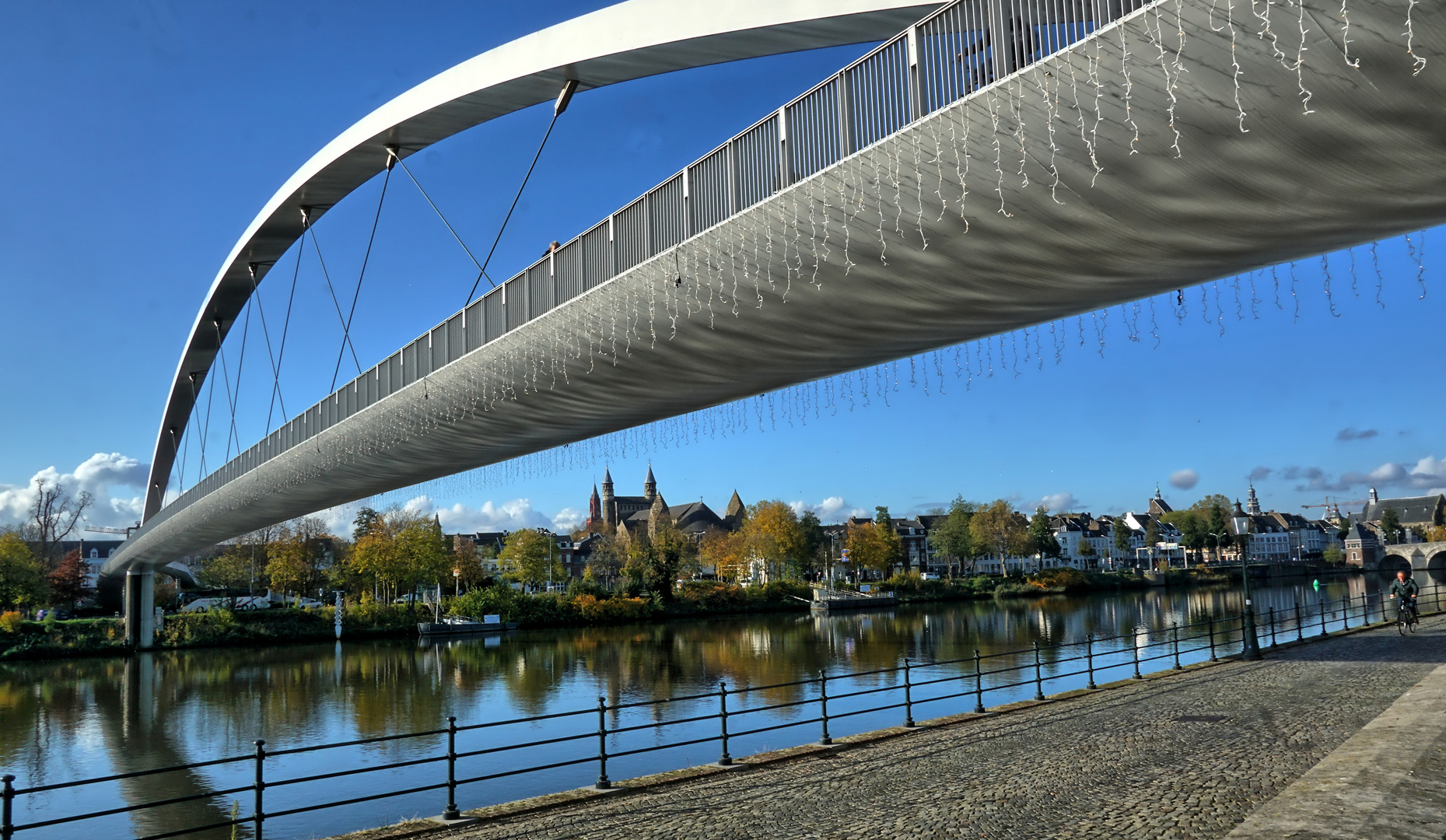 Maastricht 08. Nov. - Hoge Brug