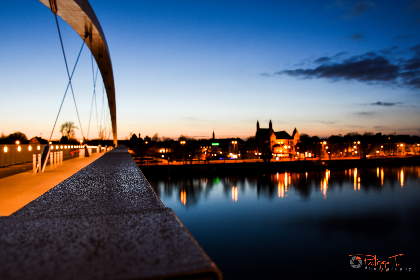 Maastricht Bridge