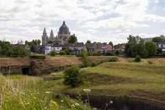 Maastricht - Frontenpark - Sint Lambertuskerk - 14