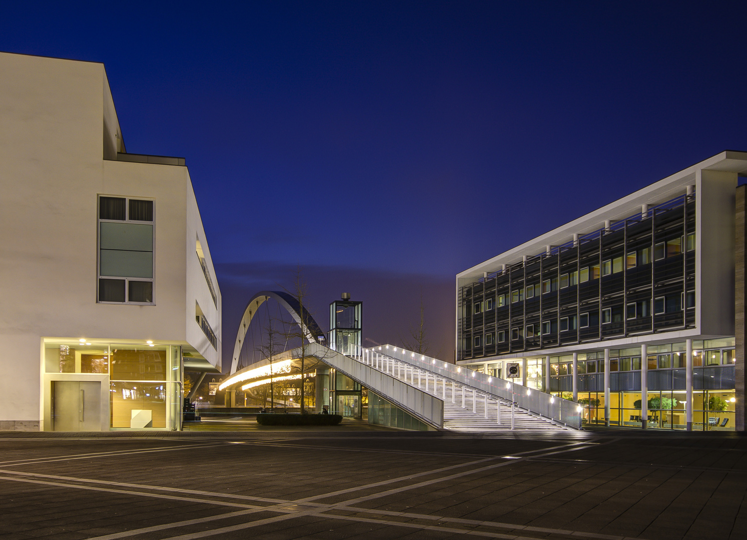 Maastricht - Hoge Brug - Centre Céramique - 03