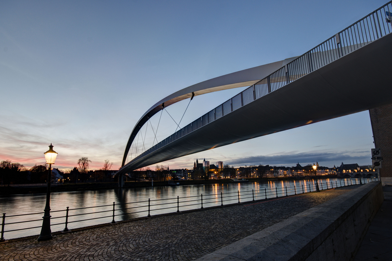 Maastricht - Hoge Brug - Stenenwal