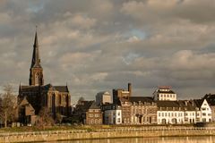 Maastricht - Oeverwal - Maas River & St-Martinuskerk