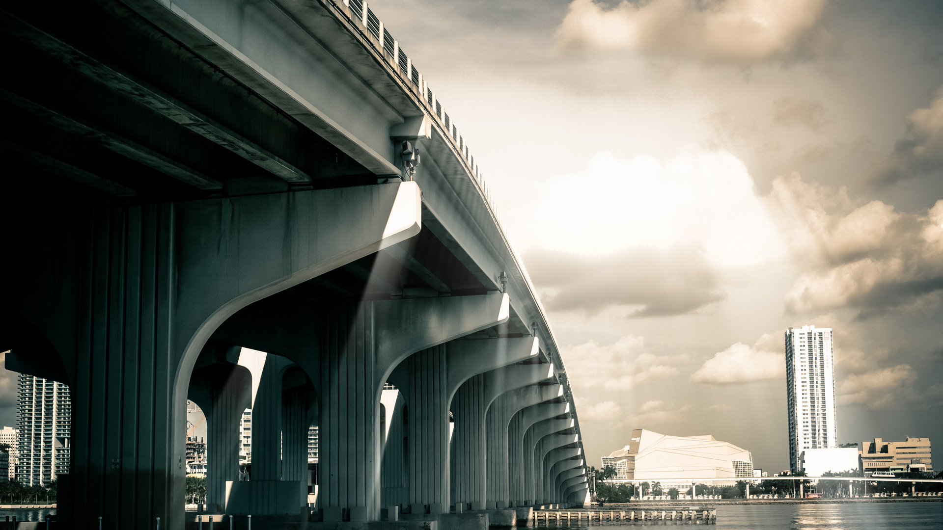 MacArthur Causeway Miami