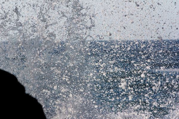 Mach mich nicht nass!