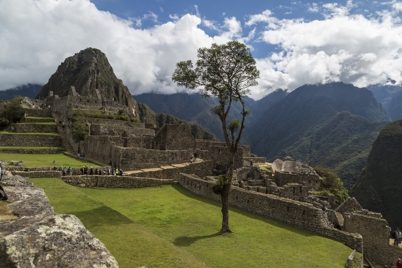 Machu Picchu mit dem Berg Wayna Picchu im Hintergrund