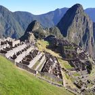 Machu Picchu mit dem Huayna Picchu (2720 m)