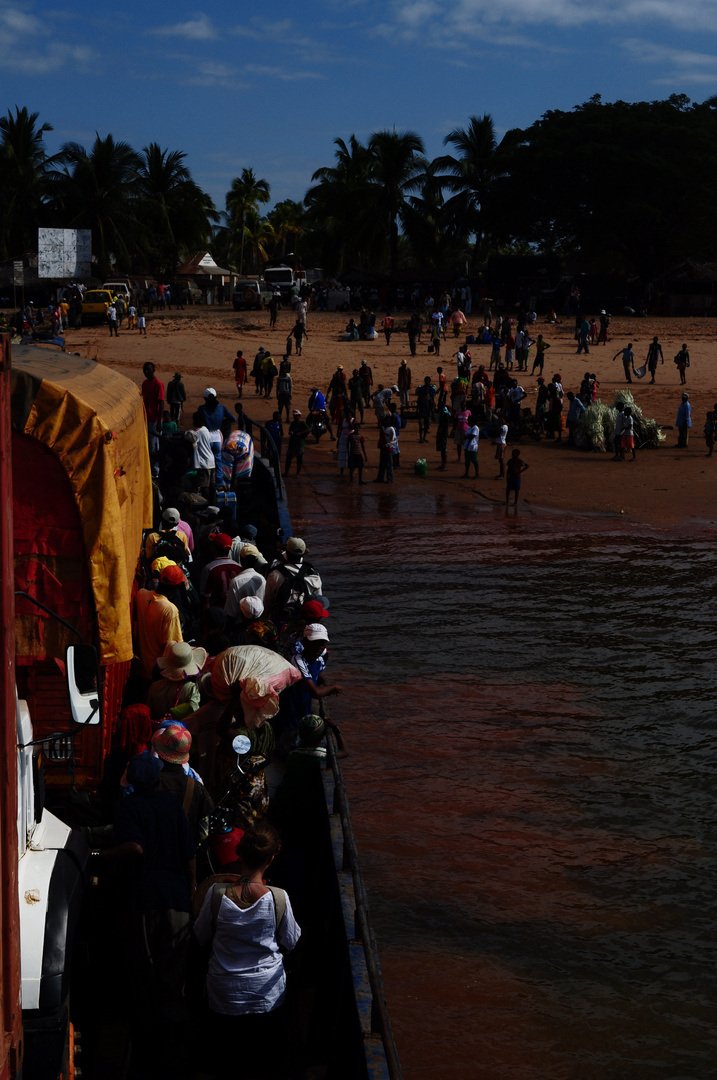 Madagascar, ses couleurs, ses habitants, son ambiance.