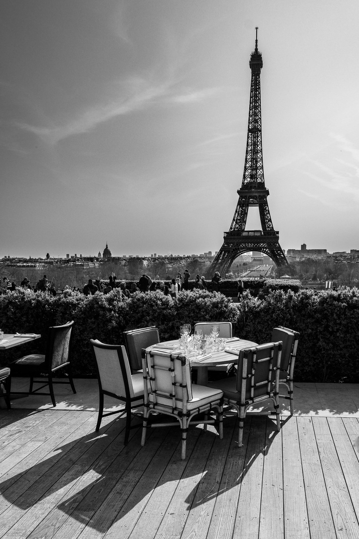 "Madame est servie"- Lunchtime mit Aussicht