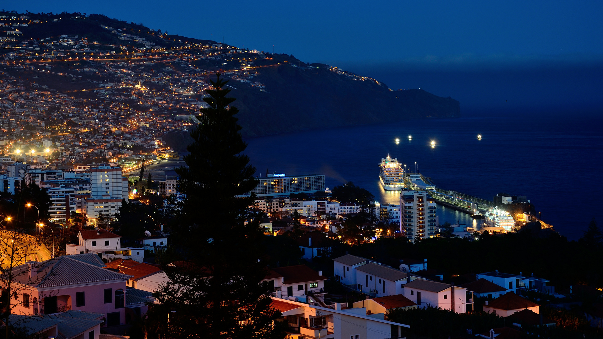 Madeira Funchal am Abend