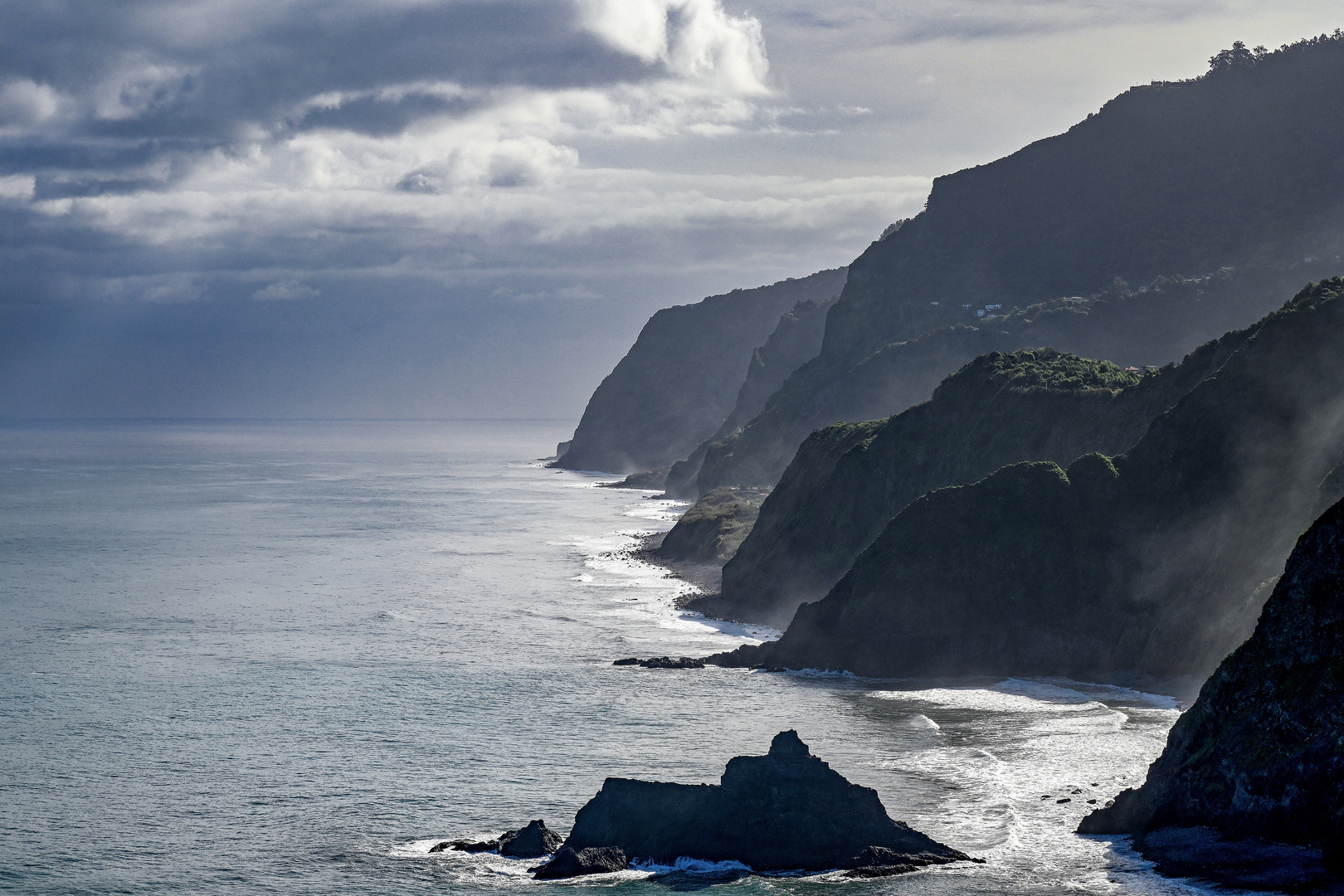 Madeiras Nordküste bei São Vicente 04