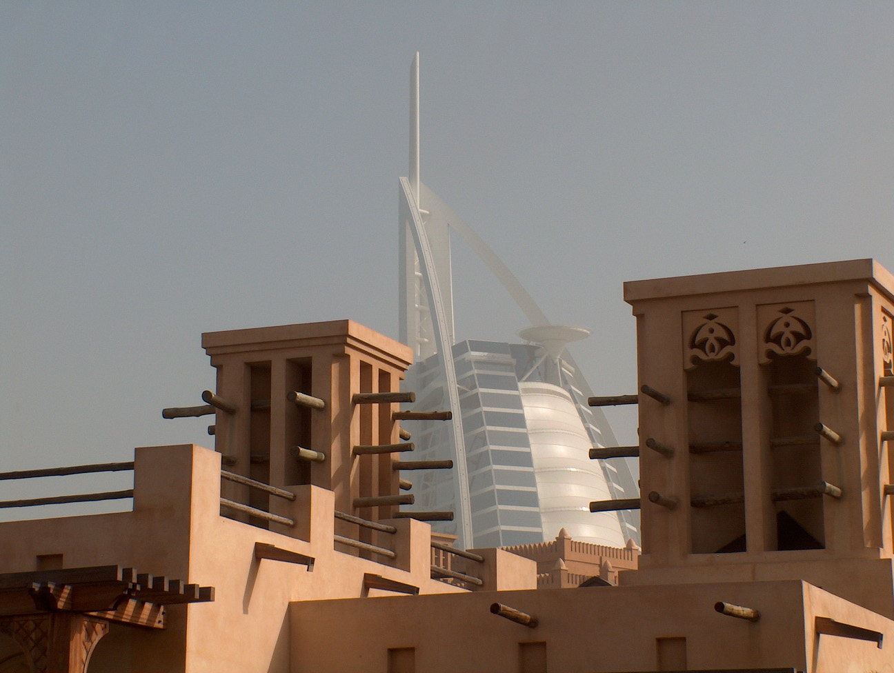 Madinat mit Burj al Arab