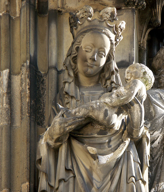 Madonna am Ulmer Münster