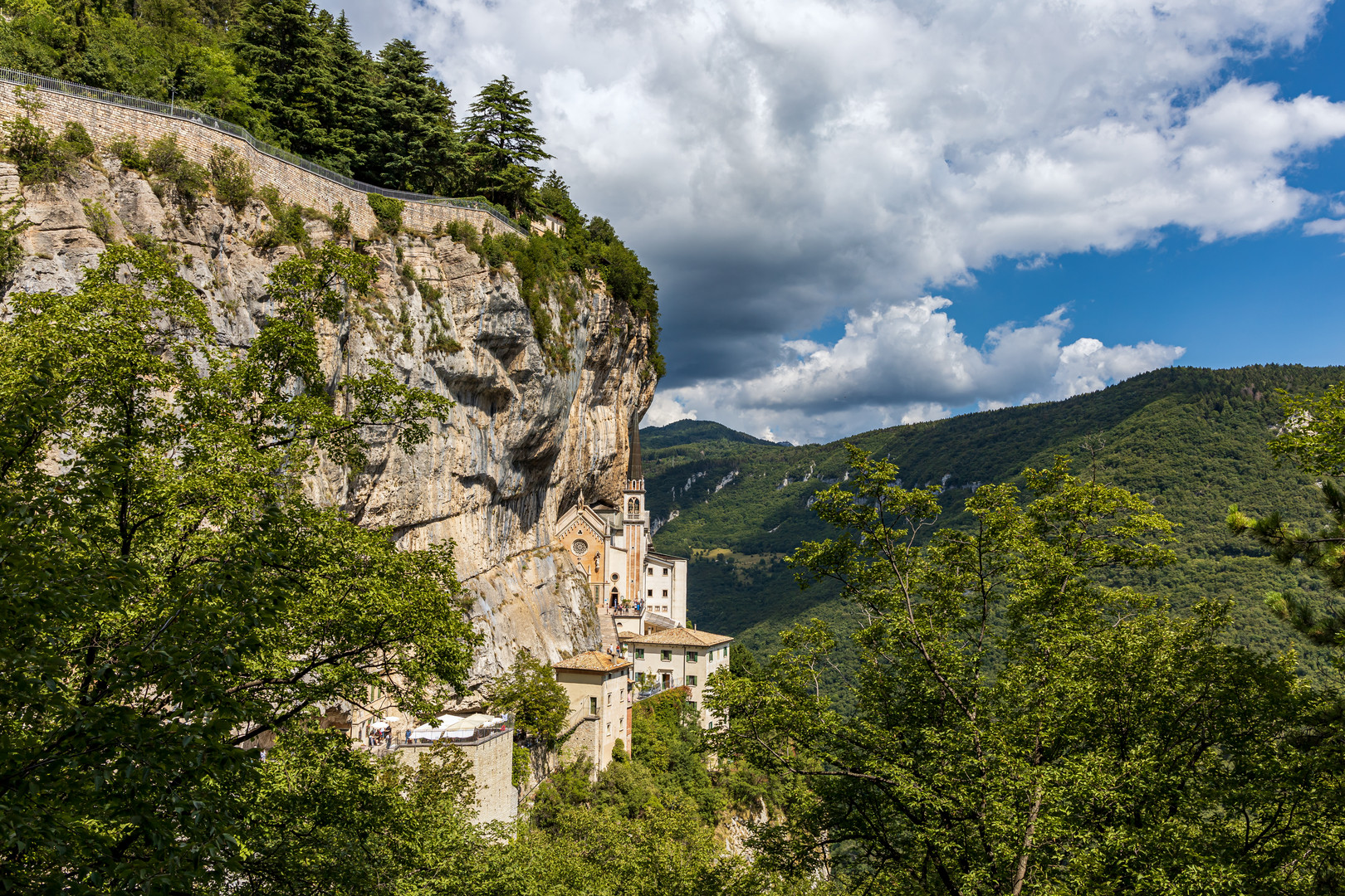 Madonna della Corona