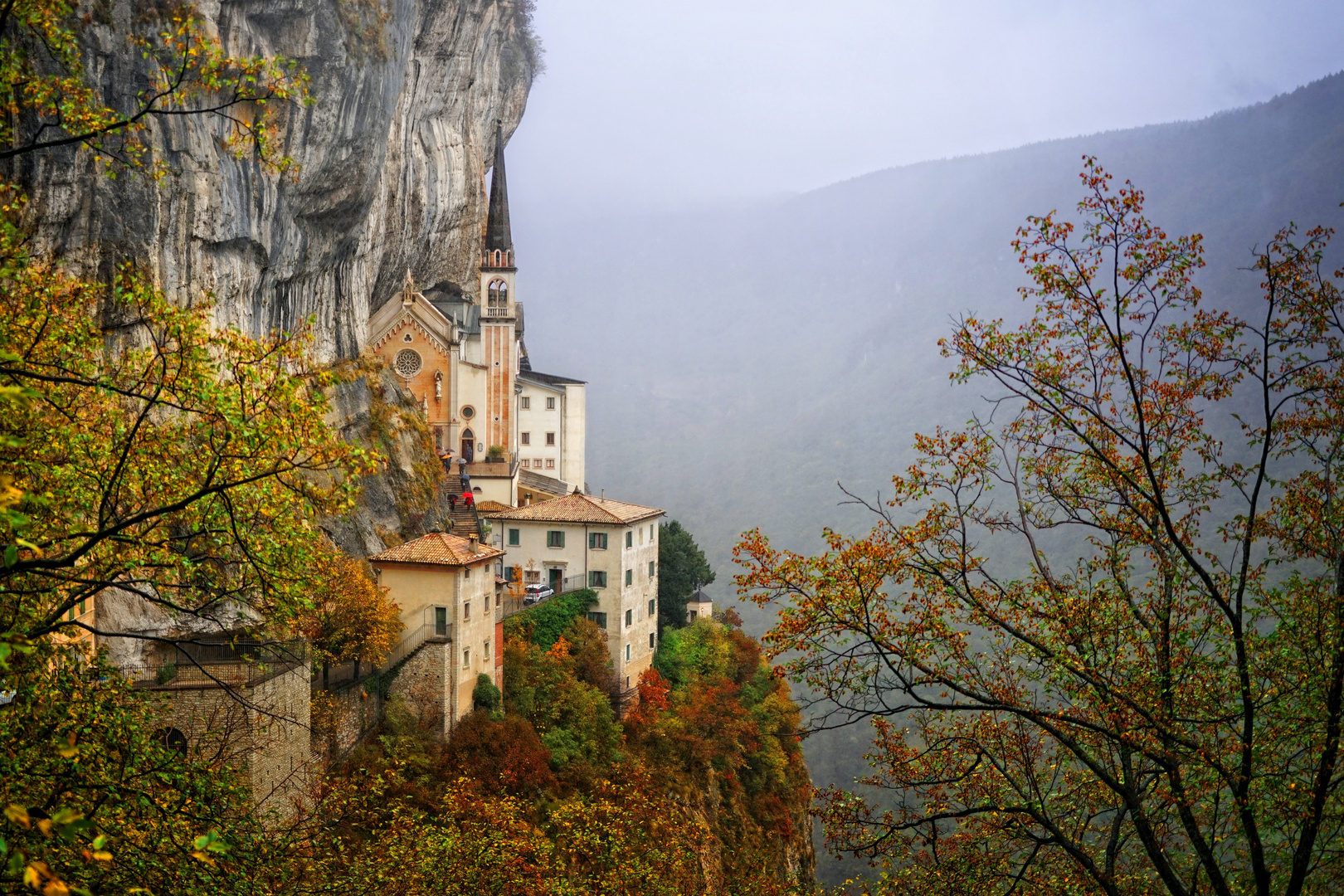 Madonna della Corona