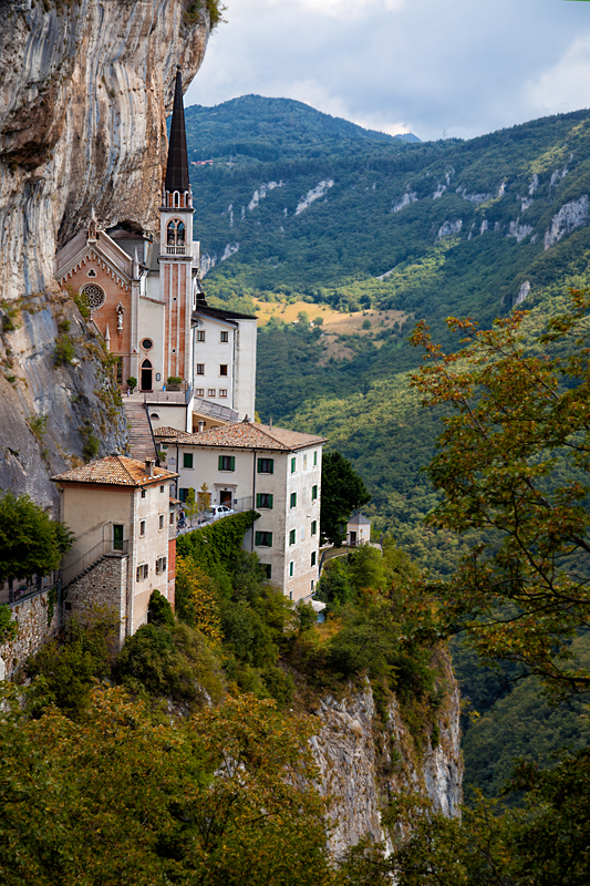 Madonna della Corona