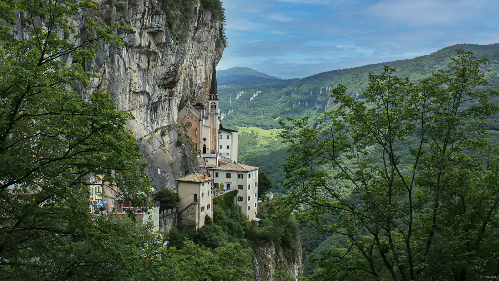 Madonna Della Corona