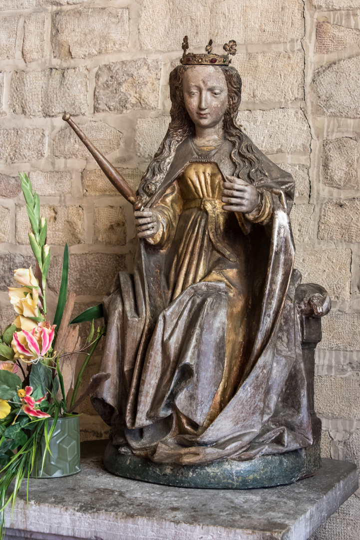 Madonnenfigur in Saint Benigne