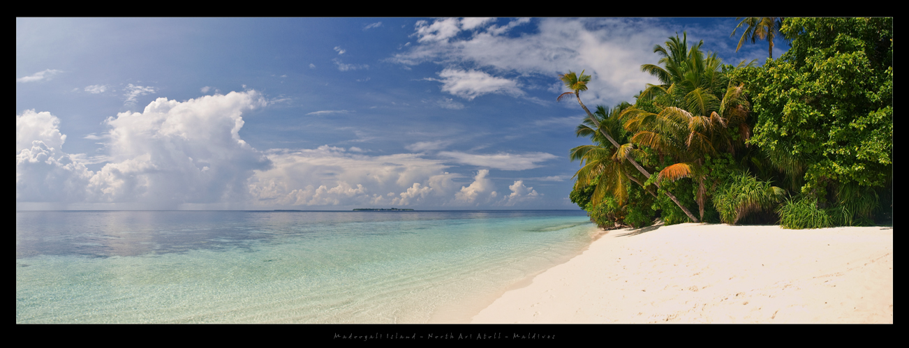 Madoogali Island - North Ari (Alifu) Atoll - Maldives 2012