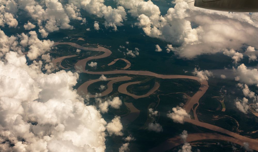 Mäander im Amazonasbecken (Iquitos)