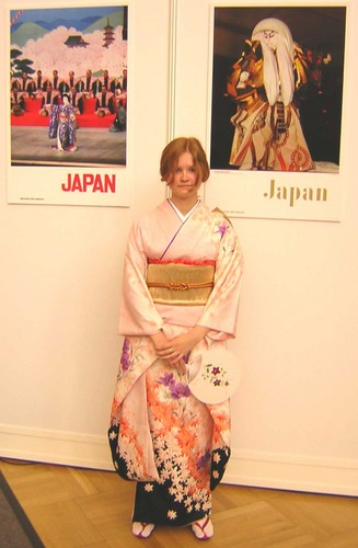 Mädchen im Kimono